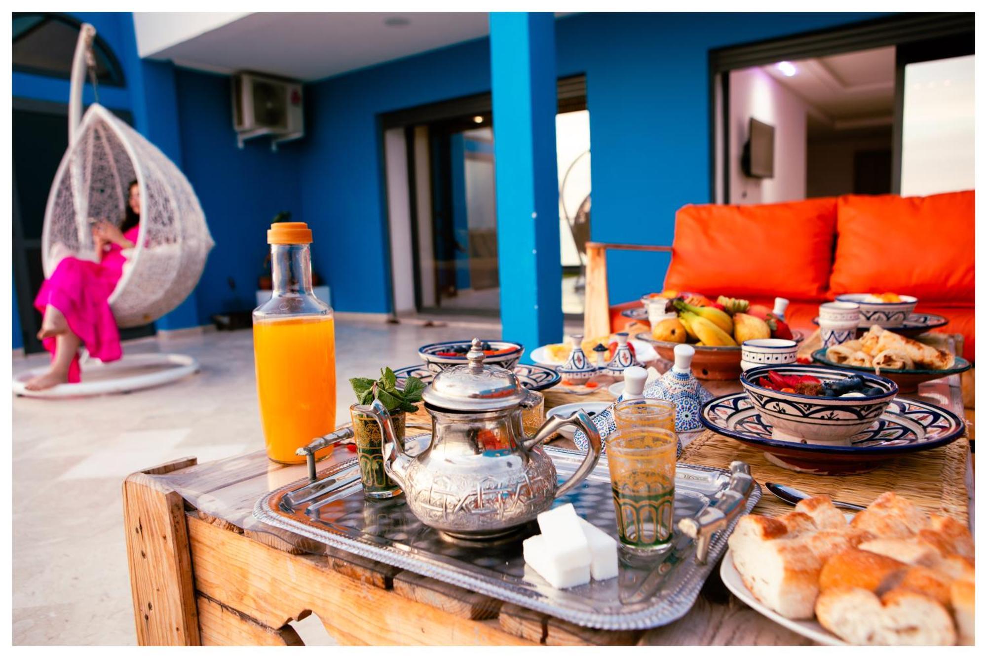 Apartment Penthouse With 360 Sea Views - 20 Min Walk To Beach